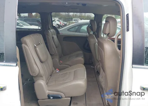 2012 Chrysler Town & Country Touring-L from USA, damaged, VIN 2C4RC1CGXCR233214